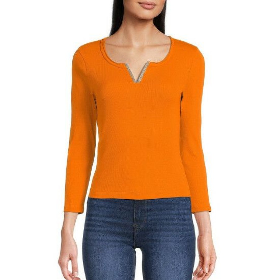 Women'S Clothing * | Top 10 Dkny Jeans Embroide Split V-Neck 3/4 Sleeve Knit Tee